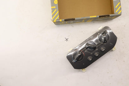 Original OE RENAULT Heizungsbetätigung 7701047549