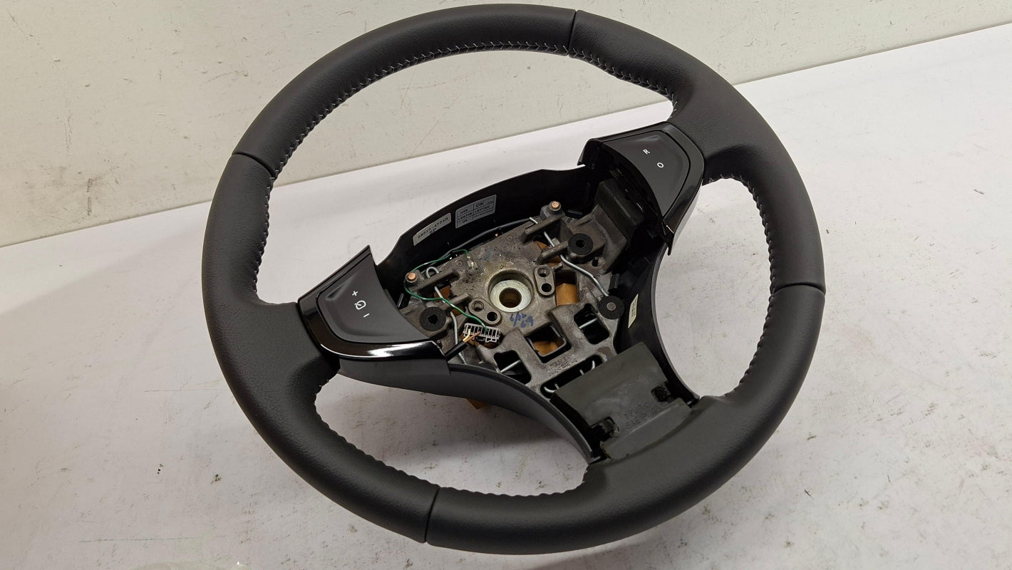 Original OE RENAULT Lenkrad 985104734R