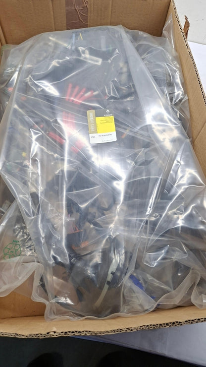 Original OE RENAULT Kabelbaum 403887587R