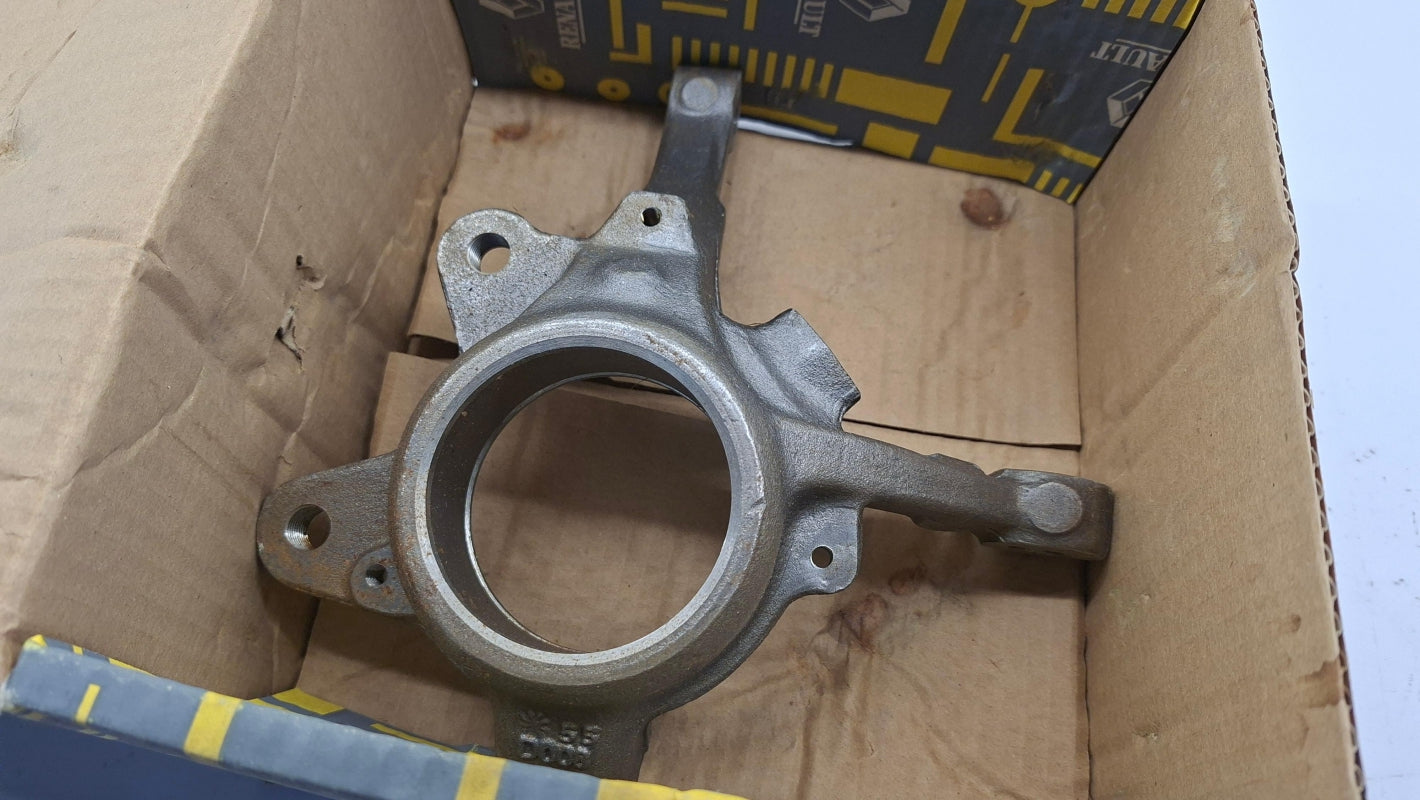 Original OE RENAULT Achsschenkel 7700827247