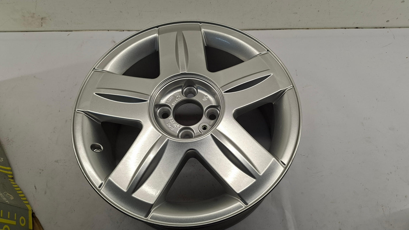 Original OE RENAULT Felge 8200109001