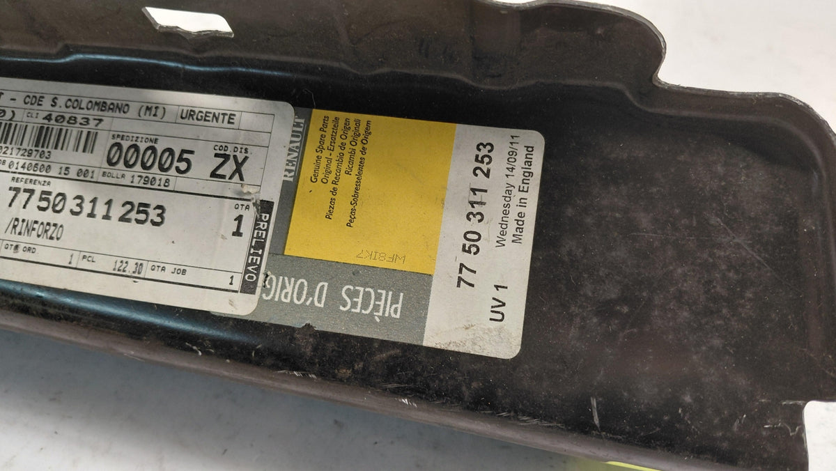 Original OE RENAULT Seitenverstärkung 7750311253