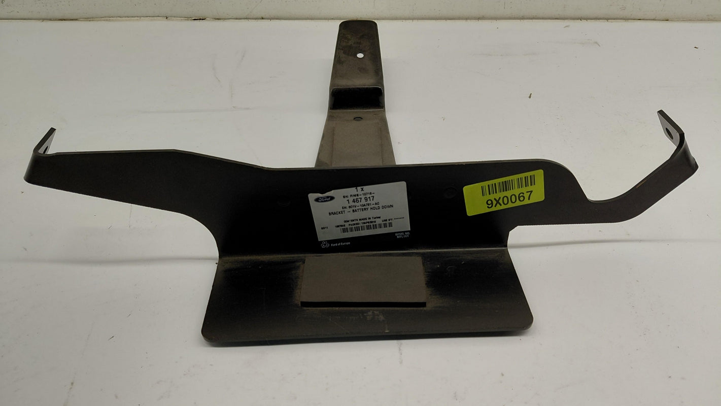 Original OE FORD Batterieaufnahme 1467917