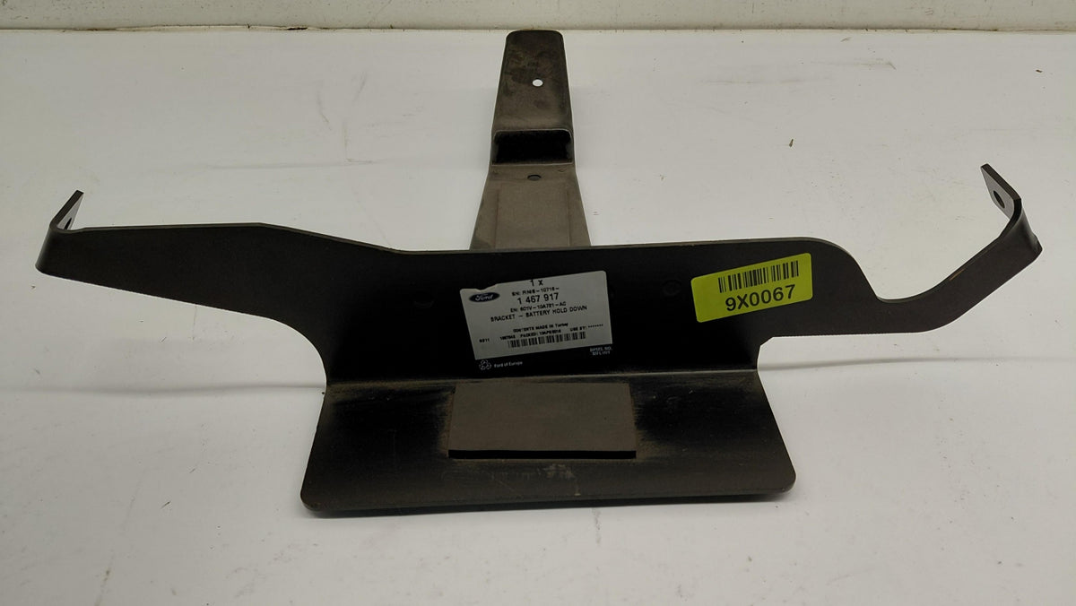 Original OE FORD Batterieaufnahme 1467917