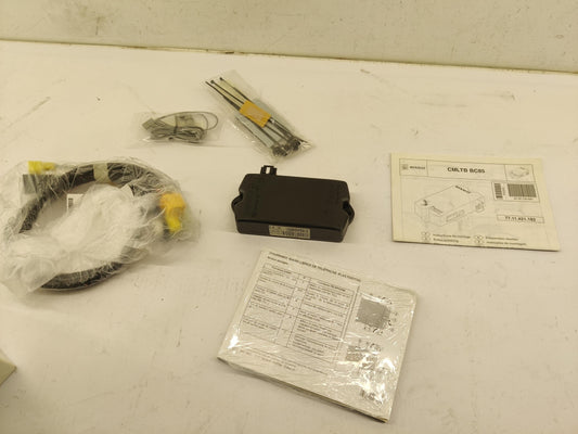Original OE RENAULT Telefon Montagesatz 7711421182