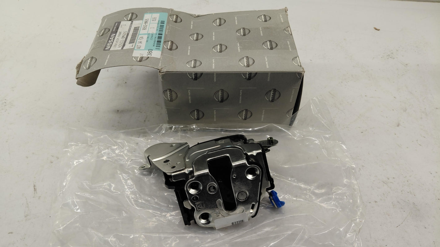 Original OE NISSAN Türschloss 80502BM605