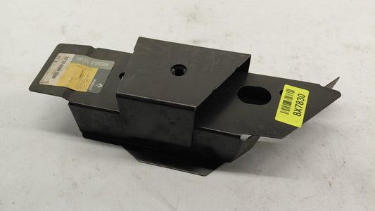 Original OE RENAULT Halter 7751690280