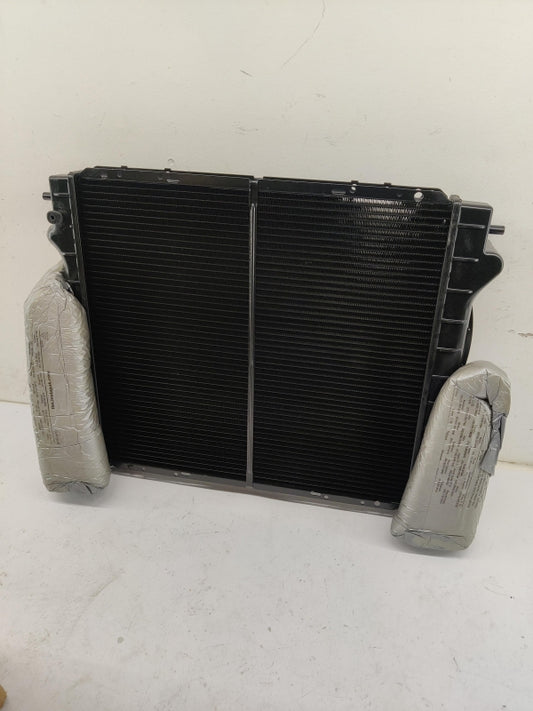 Original OE RENAULT Wasserkühler 7701412009
