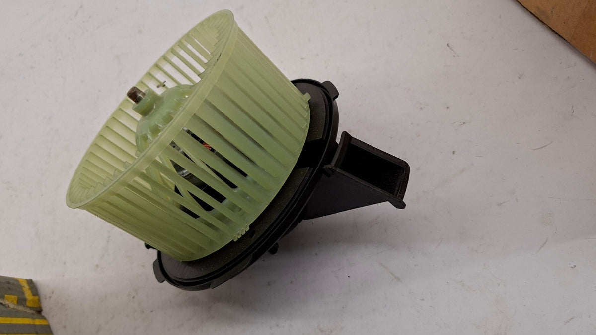 Original OE RENAULT Innenraumgebläse 7701038538