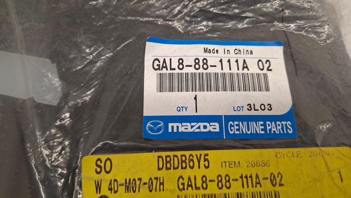 Original OE MAZDA Sitzbezug GAL888111A02