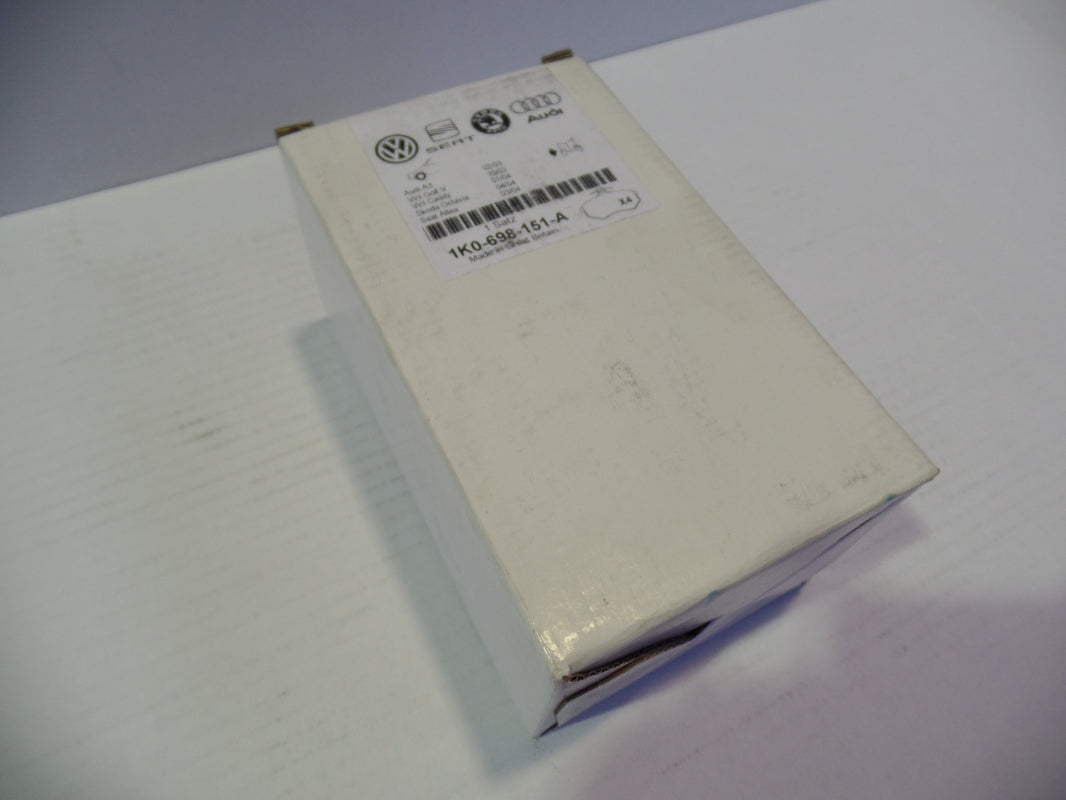 Original VW Golf Jetta AUDI A3 SKODA Octavia Bremsbeläge vorne 1K0698151A