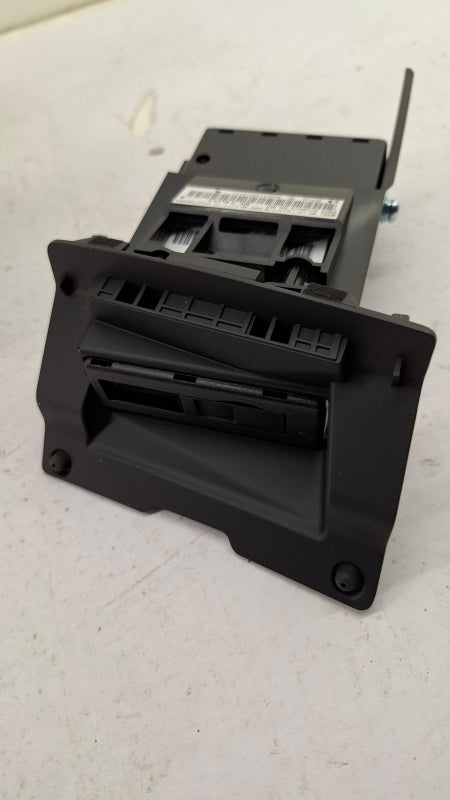 Original OE MAZDA Navigationssystem GJY779EZXF