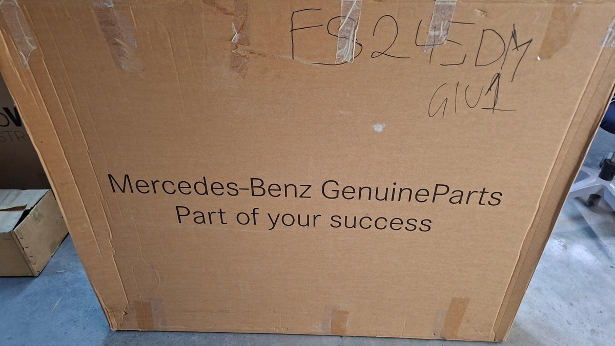 Original OE MERCEDES-BENZ Koffer Boden A2536800102649J28