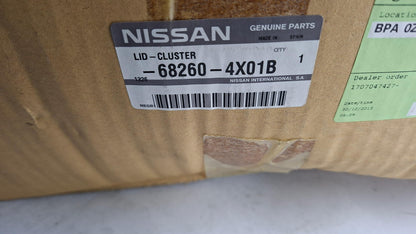 Original OE NISSAN Mittelkonsole Teil 682604X01B