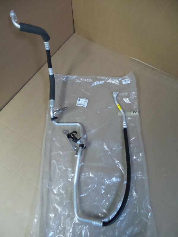 Original OPEL Vivaro Klimaanlage Leitung Hochdruck Druckleitung 93854704