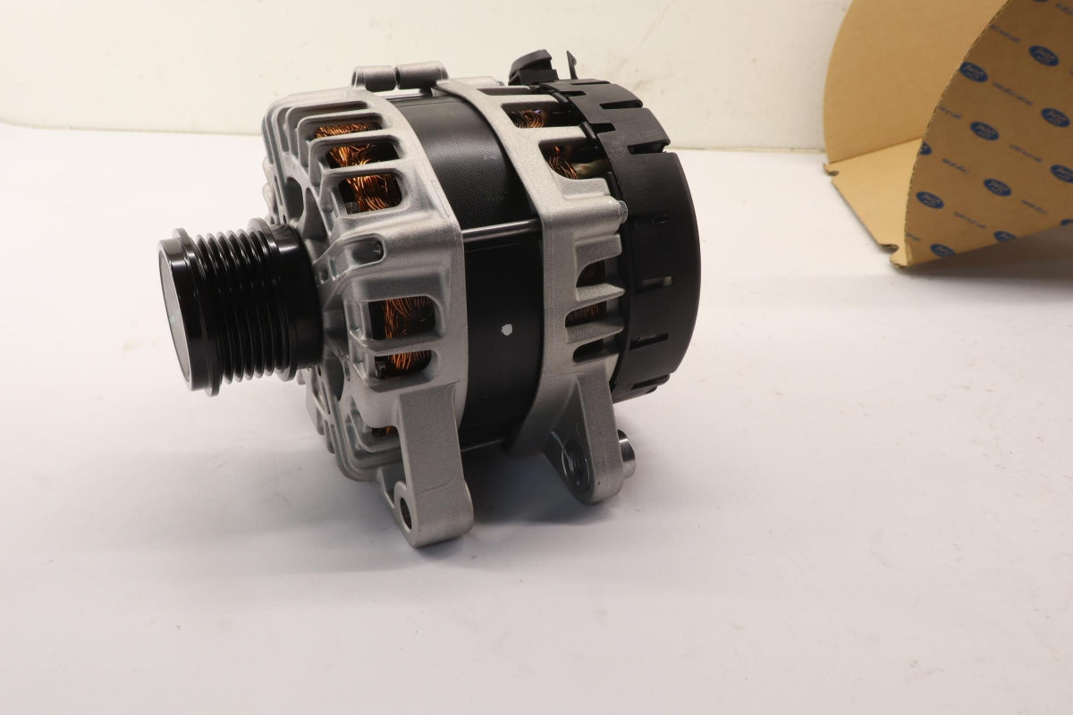 Original OE FORD Lichtmaschine 2306023