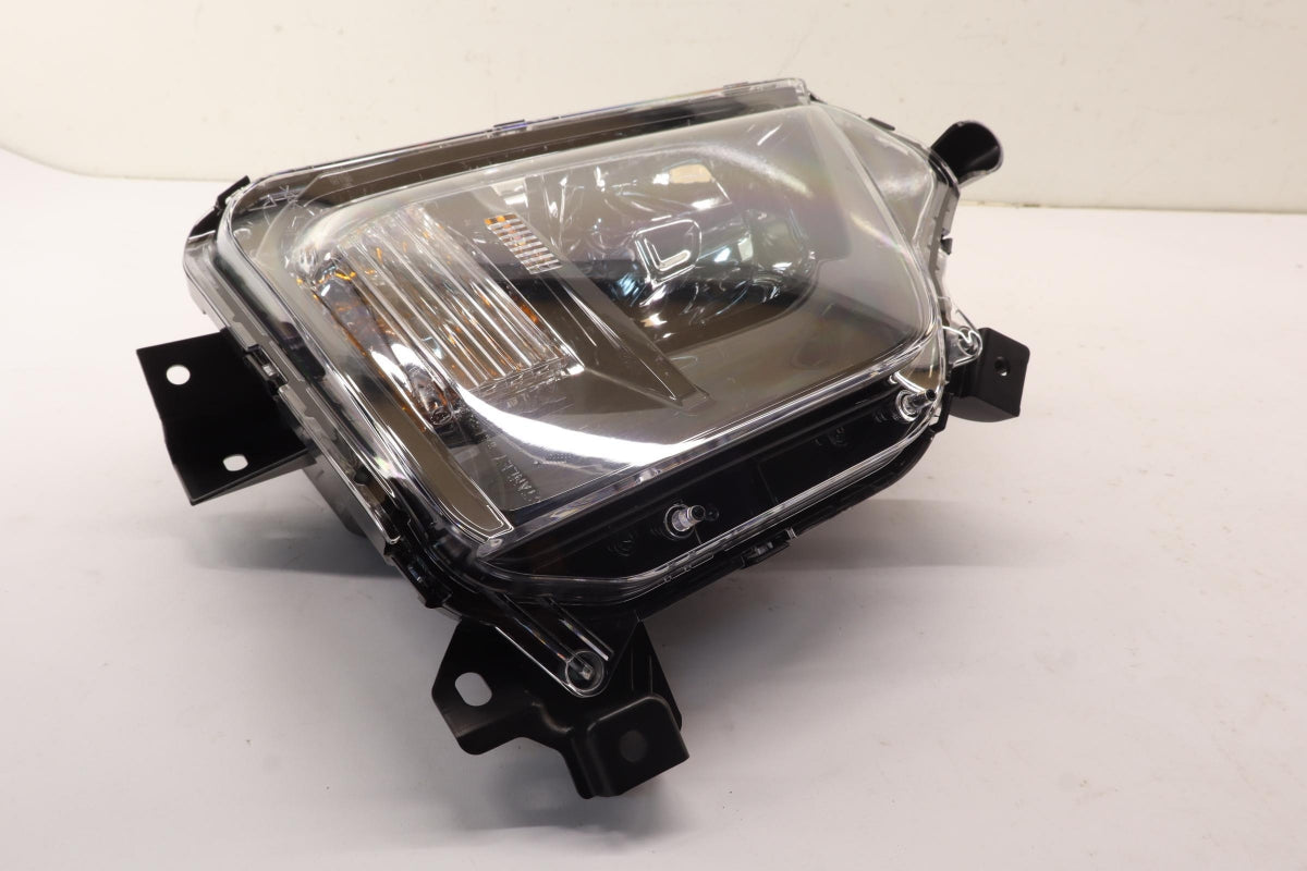 Original OE MITSUBISHI Nebelscheinwerfer 8315A057