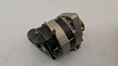 Original OE RENAULT Lichtmaschine 7701499465