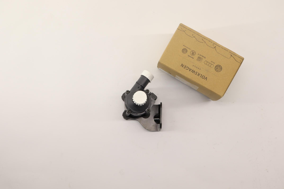 Original OE Volkswagen Zusätzliche Wasserpumpe 5Q0121599AD
