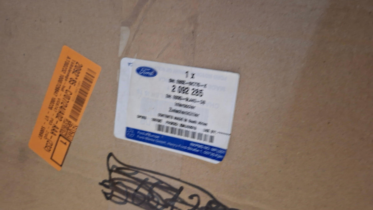 Original OE FORD Ladeluftkühler 2092285