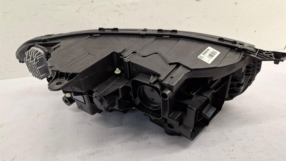 Original OE VOLVO Scheinwerfer 31677044