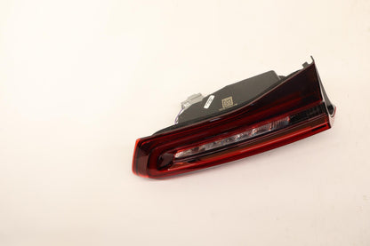 Original OE FORD Heckleuchte 2556563