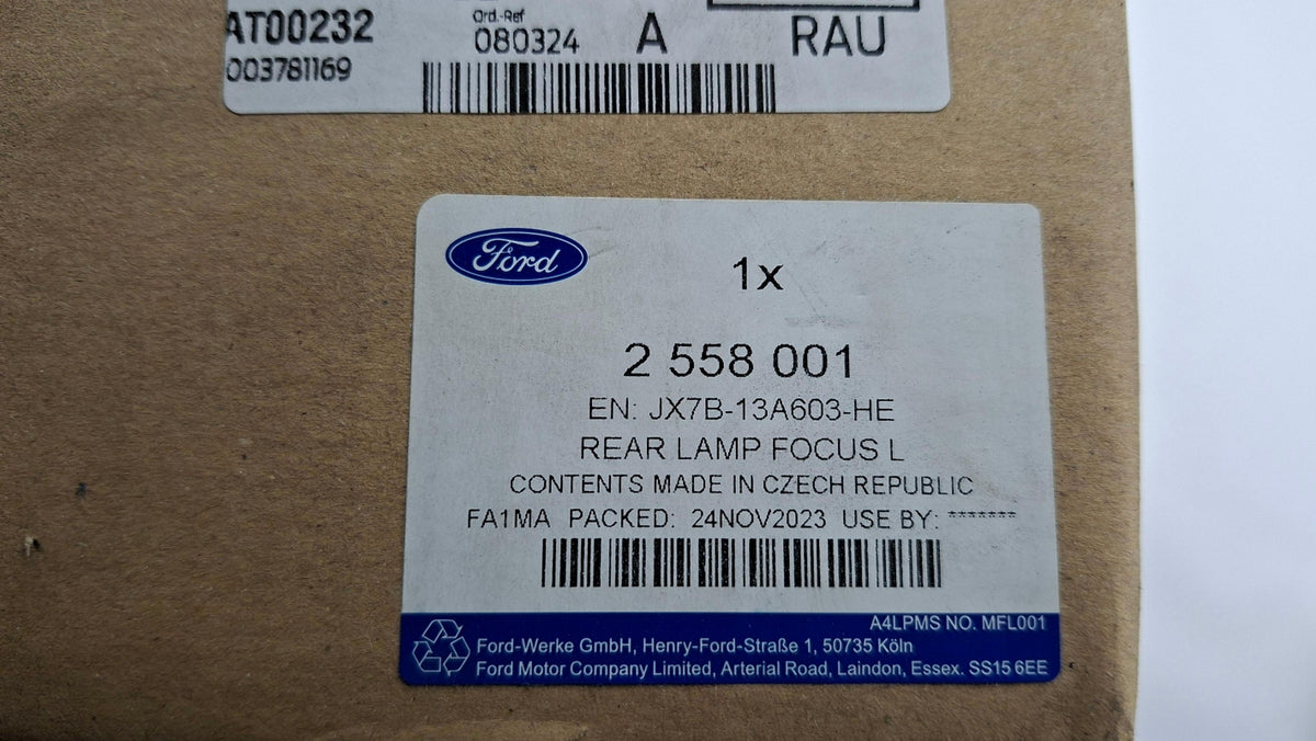 Original OE FORD Heckleuchte 2558001