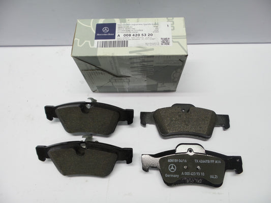 Original MERCEDES-BENZ W164 X164 W251 Bremsbeläge hinten A0084205320