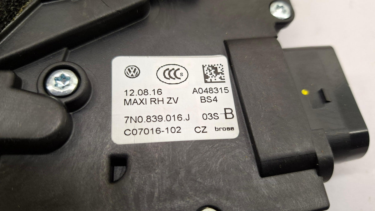 Original OE Volkswagen Türschloss 7N0839016J