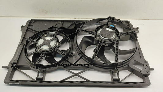 Original OE RENAULT Motorkühlung Lüfter 214810735R