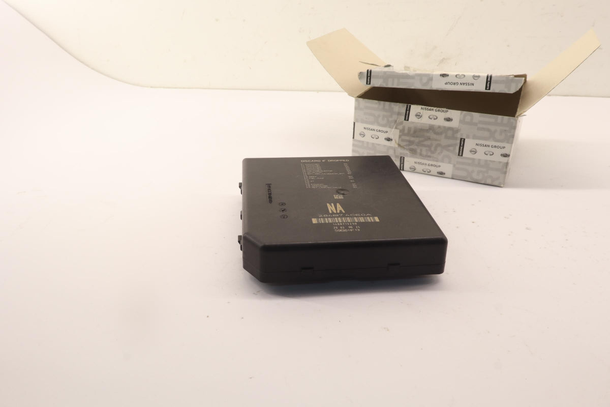 Original OE NISSAN Sicherungskasten 284B74CE0A