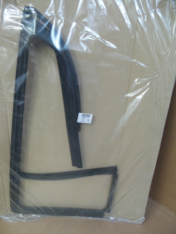 Original OE Volkswagen Fensterführungsschiene 1T0839431E5AP