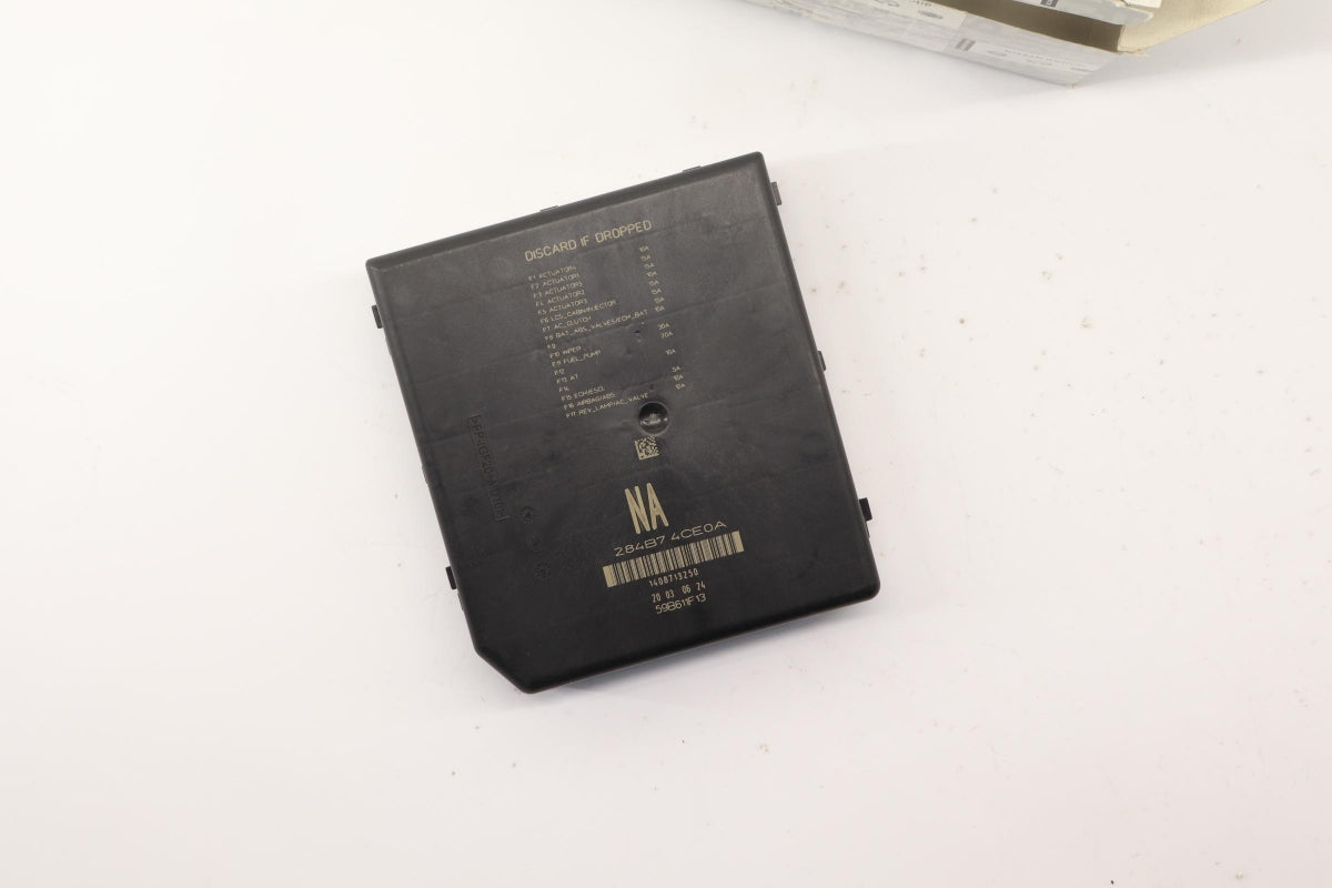 Original OE NISSAN Sicherungskasten 284B74CE0A