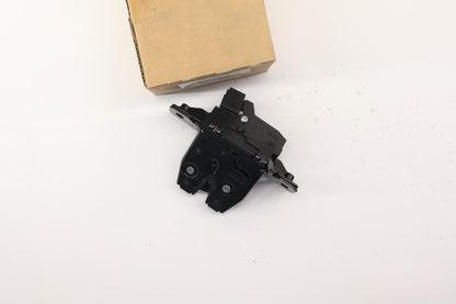 Original OE OPEL Heckklappenschloss 13587640