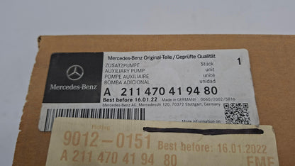 Original OE MERCEDES-BENZ Kraftstoff-Fördereinheit A211470419480