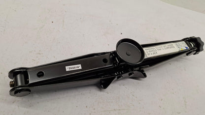 Original OE MERCEDES-BENZ Wagenheber A6395800218