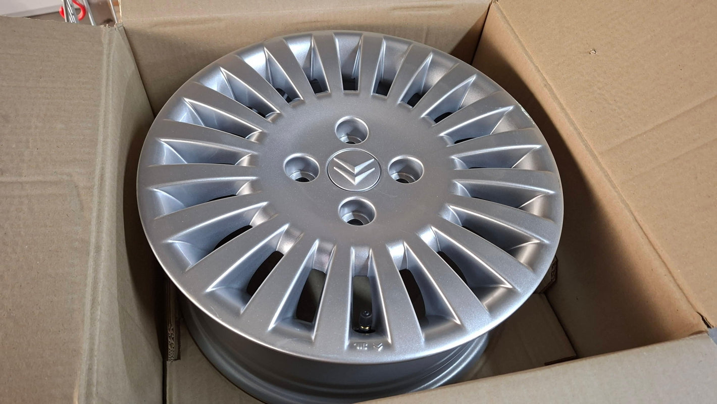 Original OE Peugeot Felge 5402F7