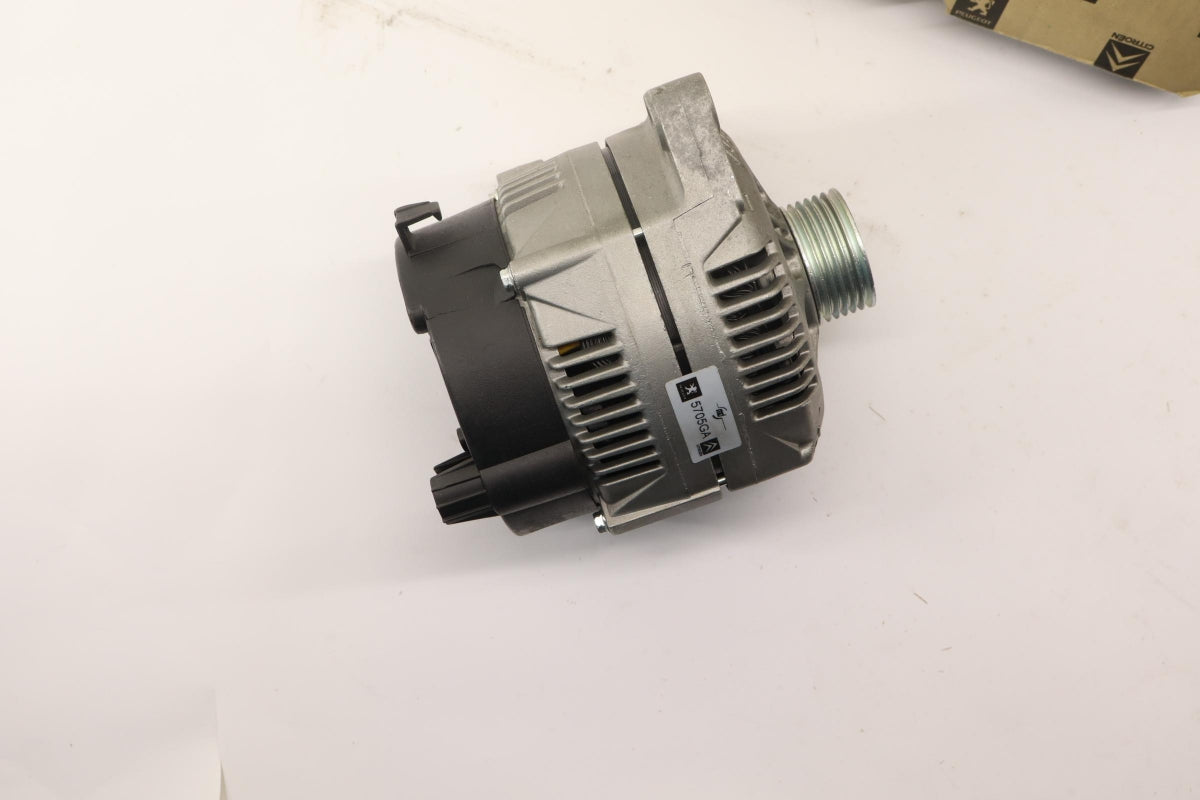 Original OE Peugeot Lichtmaschine 5705GA