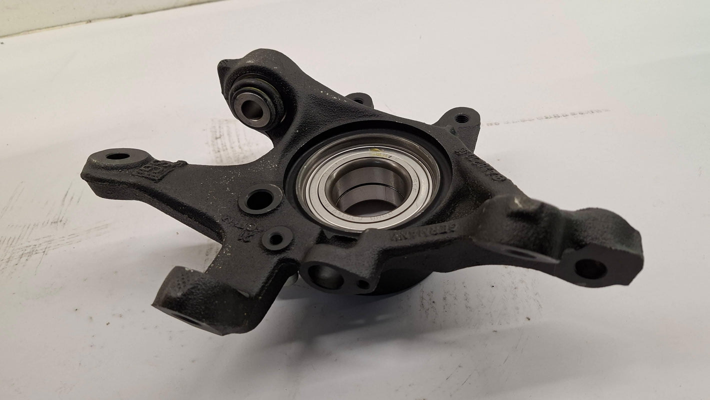 Original OE MERCEDES-BENZ Achsschenkel A2023509408