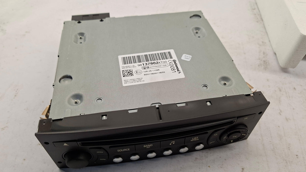 Original OE Peugeot Multimedia Haupteinheit 1616144980