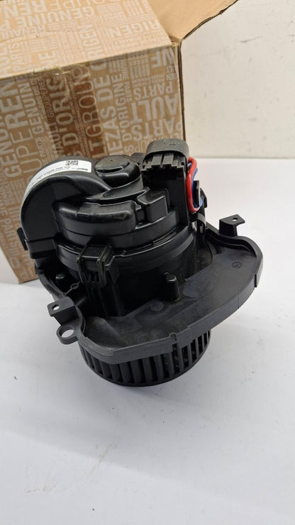 Original OE RENAULT Innenraumgebläse 272109977R