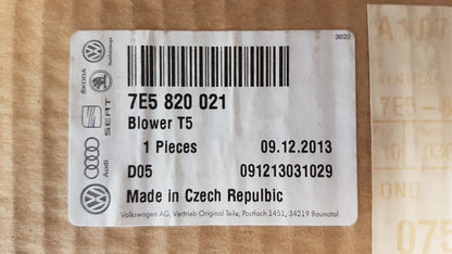 Original OE Volkswagen Innenraumgebläse 7E5820021