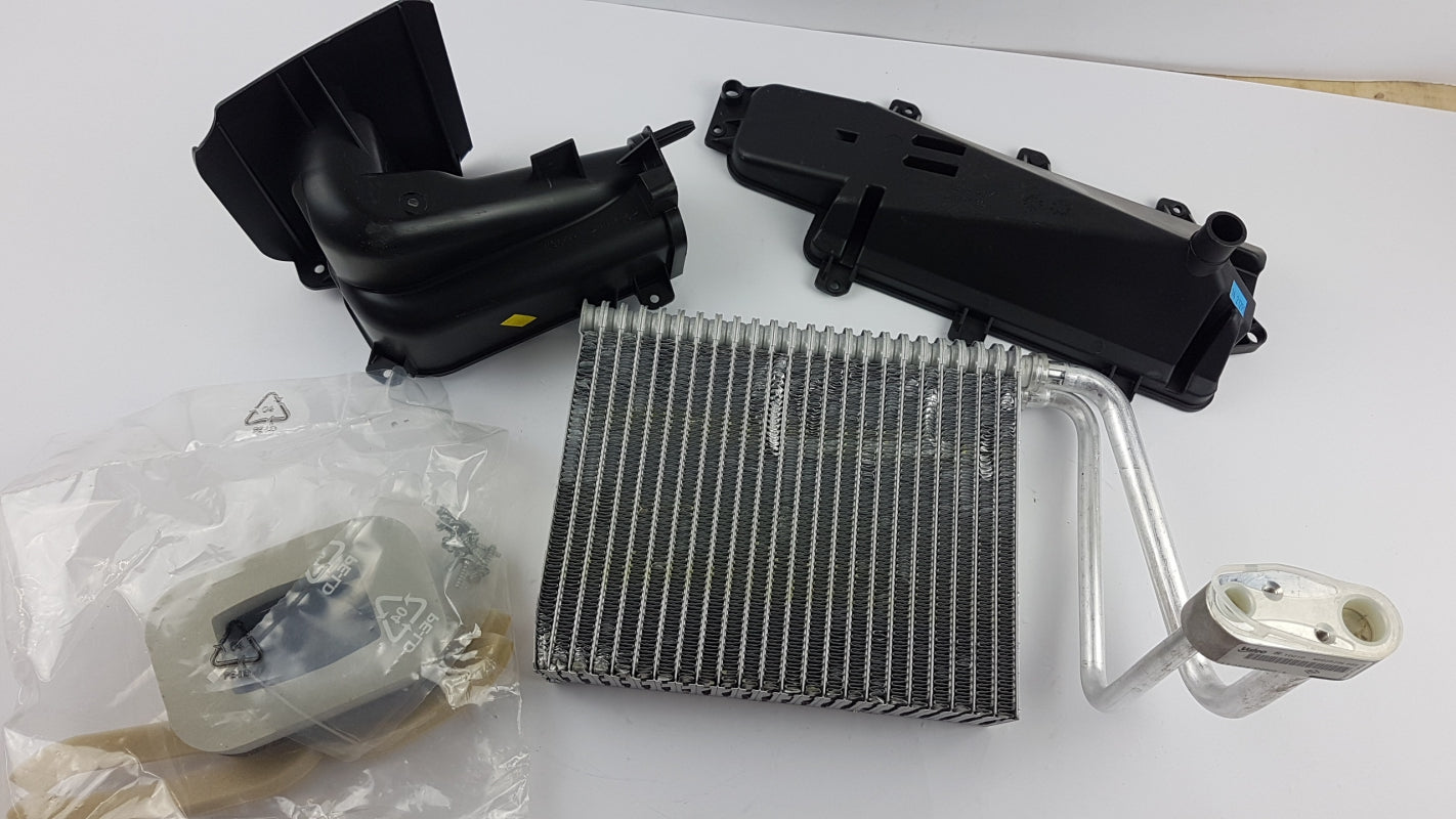 Original OPEL Vivaro-A (2001-2014) air conditioning evaporator 91158694 