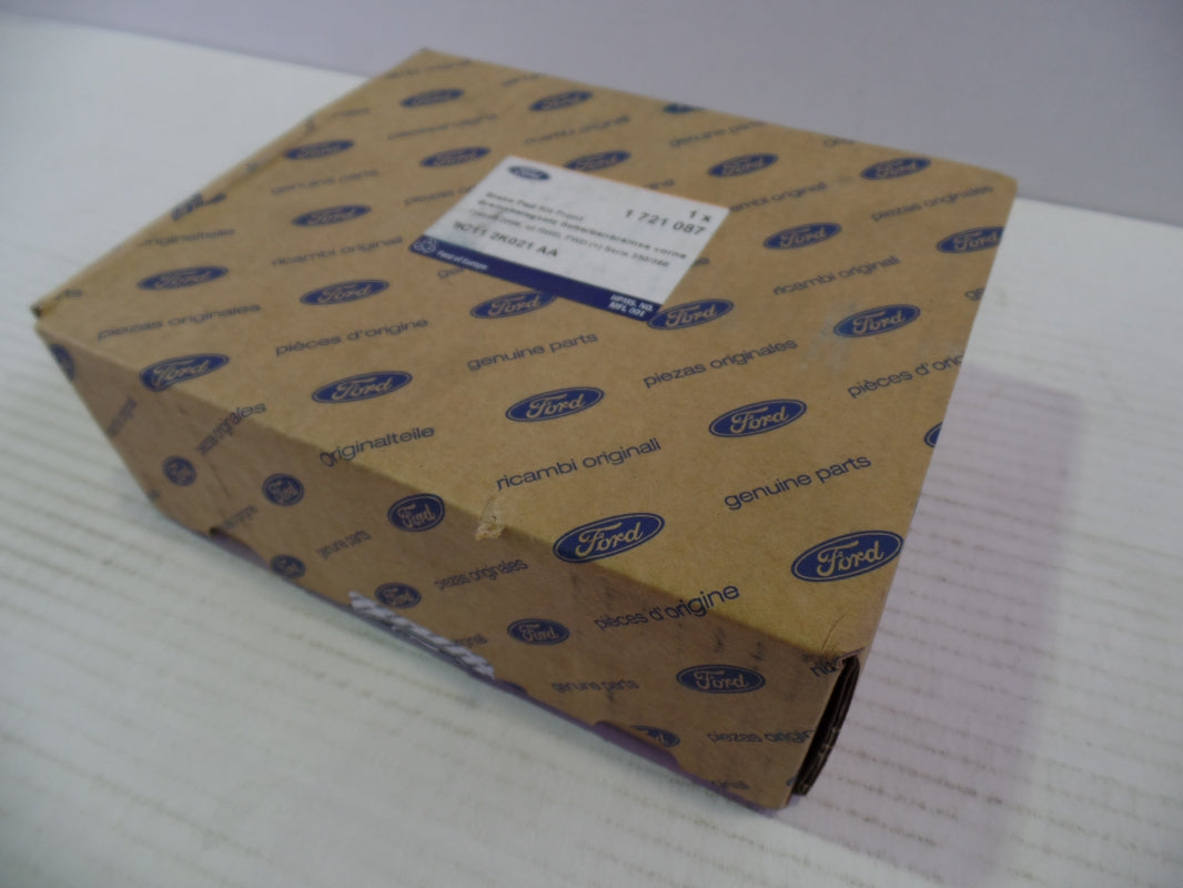 Original FORD Transit TT9 2006 - 2014 Bremsbeläge Vorne 1721087