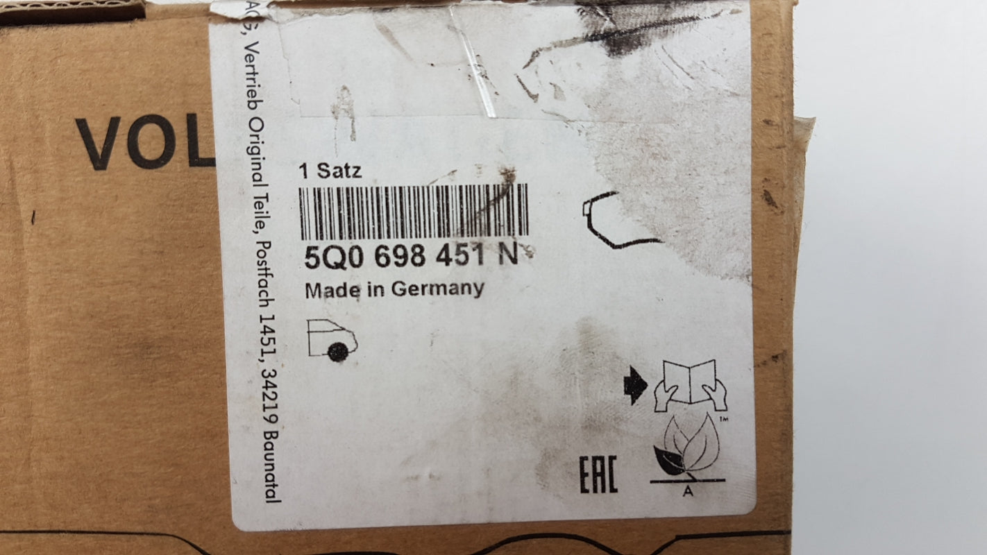 Original AUDI A3 8V TT FV VW Golf 7 Touran Bremsbeläge hinten 5Q0698451N