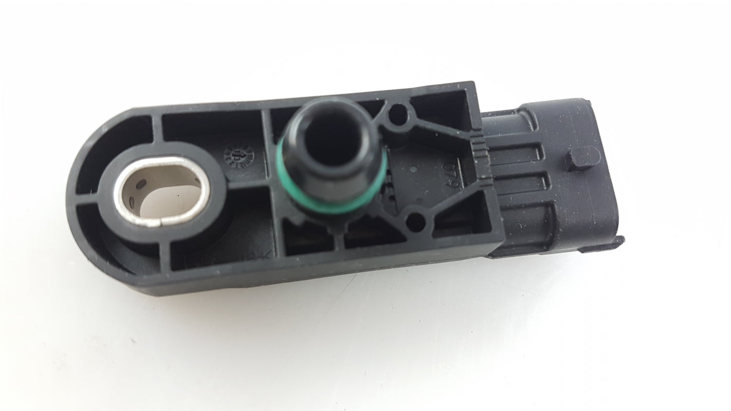 Original OPEL Movano-A Vivaro-A Ladedrucksensor 93198753