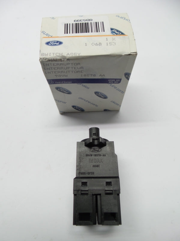 Original FORD Transit MK5 MK6 MK7 Tourneo Gebläsemotor Schalter 1068153