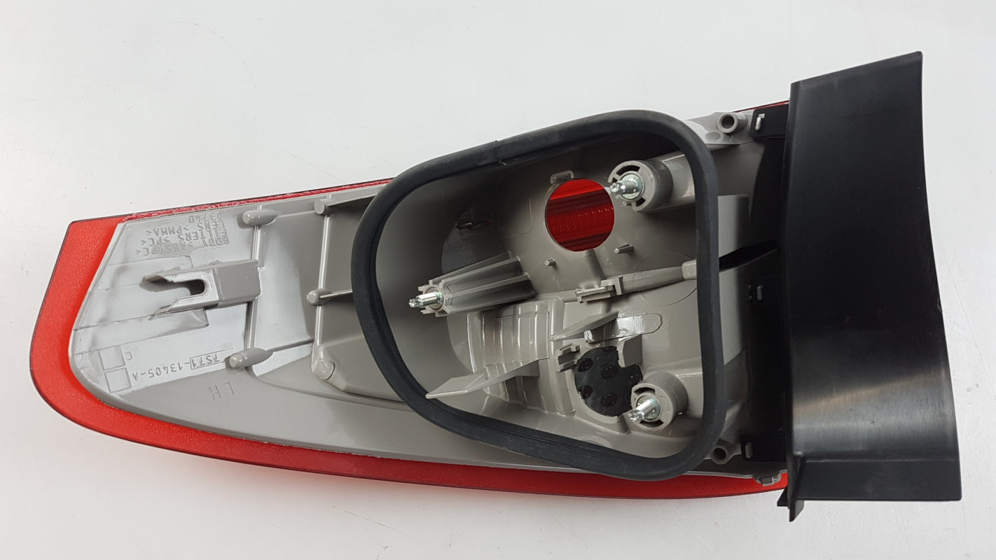 Original FORD Mondeo '07-'14 Heckleuchte Rücklicht aussen links 1523738