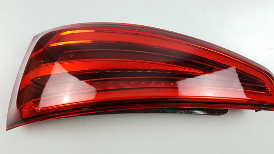Original AUDI Q3 '11-'18 Heckleuchte Rücklicht rechts 8U0945094H