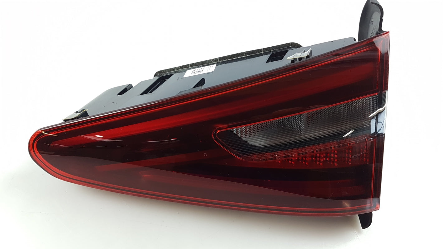 Original ALFA ROMEO Stelvio 2016-2024 Heckleuchte Rechts 50553180